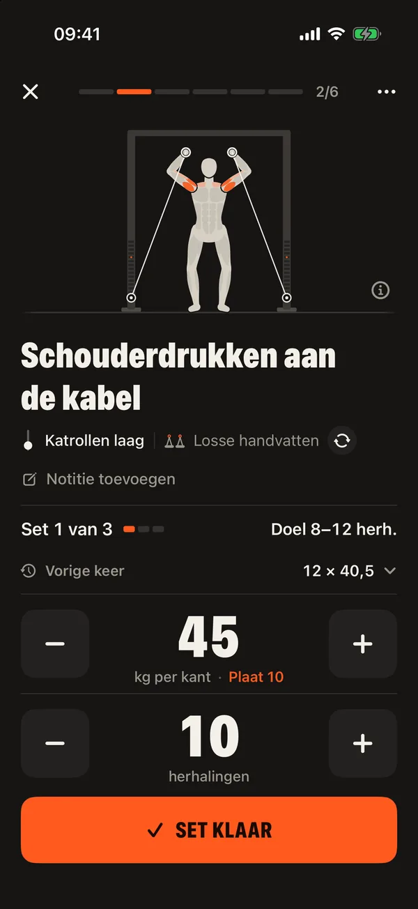 Een set in DCFT: gewicht per kant, de plaat voor je pin en herhalingen